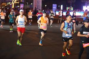 BIB: 42724, 42893, 28002
                            <button type="button" onclick="openModal(23217681)" class="btn btn-primary btn-sm float-right btn-popup" data-toggle="modal" data-target=".modal-high-quality">
                        <i class="fas fa-shopping-cart"></i> Add to Cart
                    </button>
                                            <button type="button" onclick="isThisMe(23217681, true)" class="btn btn-success btn-sm float-right btn-popup btn-isme hidden" data-toggle="tooltip" data-placement="bottom" title="นี่คือรูปของคุณใช่ไหม คลิกที่นี่เพื่อเอาเข้าอัลบั้ม">
                        <i class="fas fa-plus"></i> Add to album
                    </button>
                    <button type="button" onclick="isThisMe(23217681, false)" class="btn btn-warning btn-sm float-right btn-popup btn-isnotme hidden">
                        <i class="fas fa-ban"></i> Remove from album
                    </button>